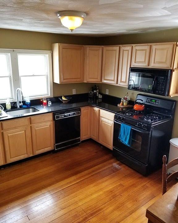1st image of 173 W Emerson St #2