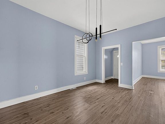 5th image of 216 W Center STREET