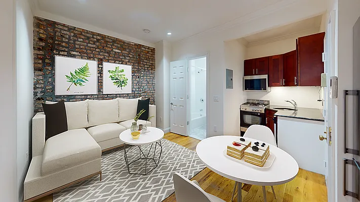 Rented by Bond New York | media 9