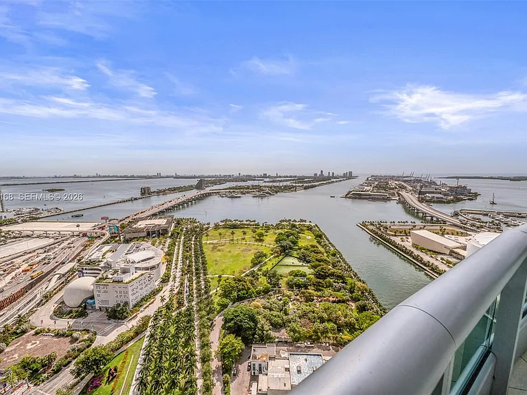 900 Biscayne Blvd #4006 — Photo 36