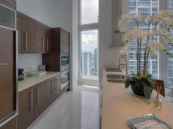 3rd image of 495 Brickell Ave APT 4110
