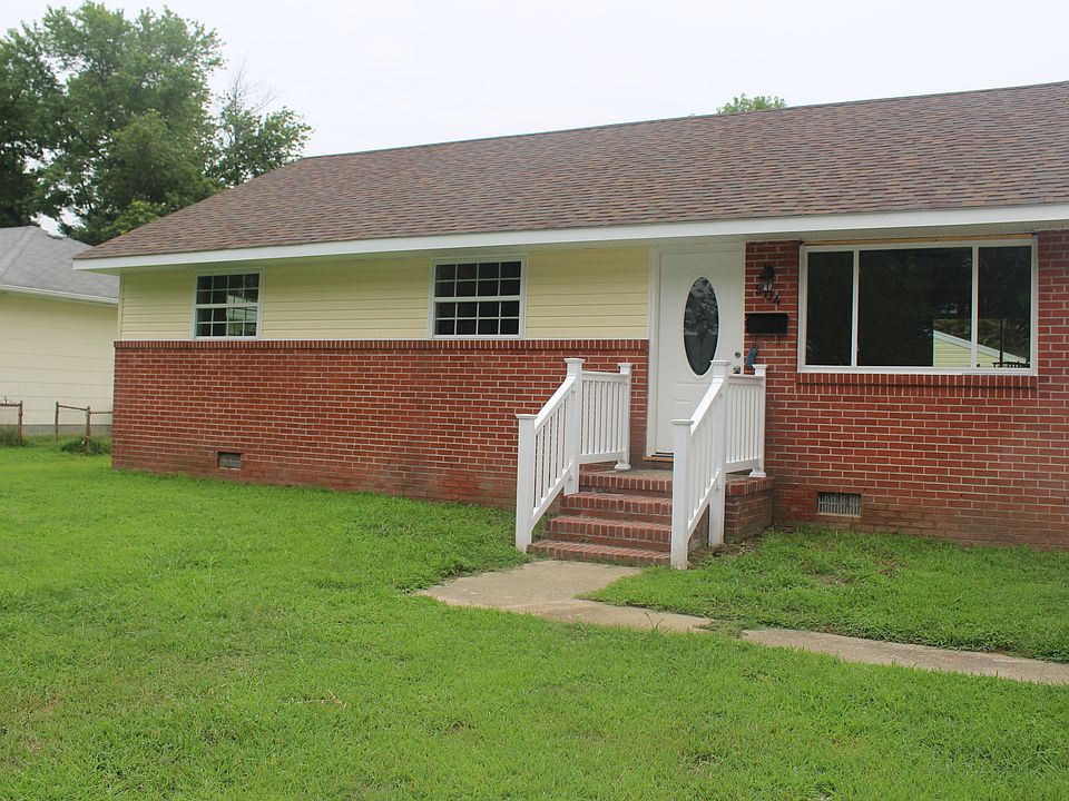 1st image of 904 Glenrock Dr