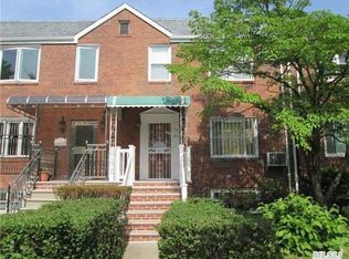 7341 174th St, Fresh Meadows, NY 11366