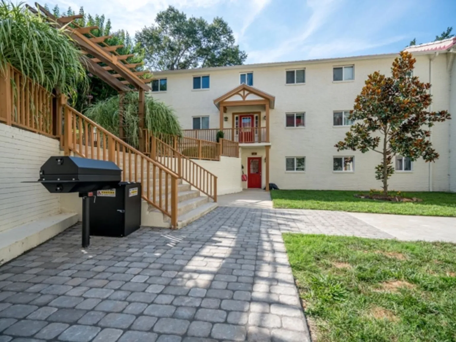 Adorable 3 Bedroom In Chapel Hill/Carrboro! — Photo 3
