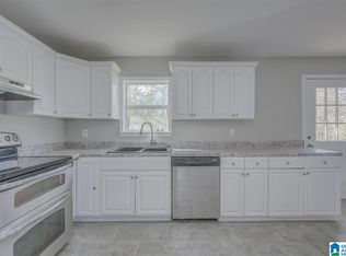 2520 Rhody Dr, Gardendale, AL 35071