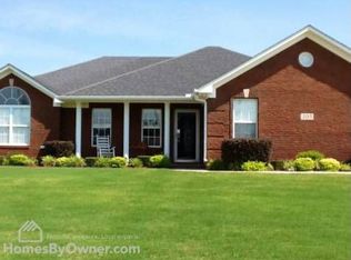 203 Turkey Point Dr, New Market, AL 35761