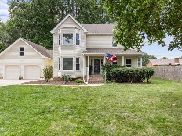 1064 Commodore Dr, Virginia Beach, VA 23454
