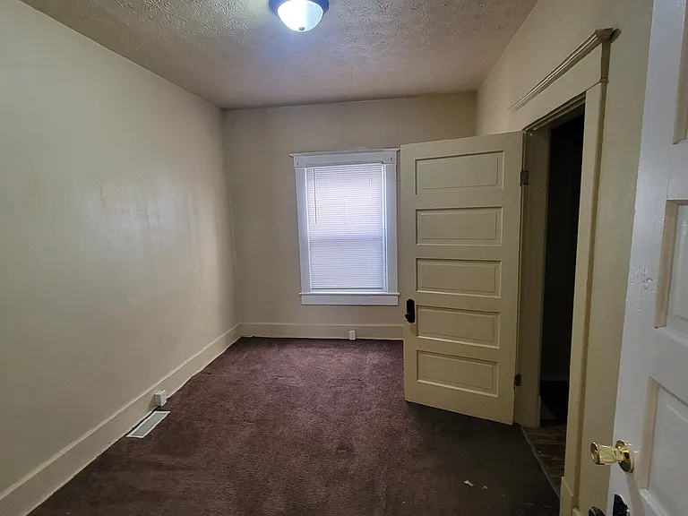 1822 W Minnesota St — Photo 2