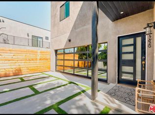 5822 Craner Ave, North Hollywood, CA 91601