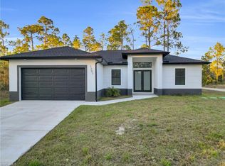 1207 E 15th St, Lehigh Acres, FL 33972