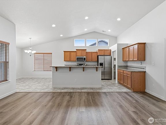 3rd image of 1341 E Landon Street
