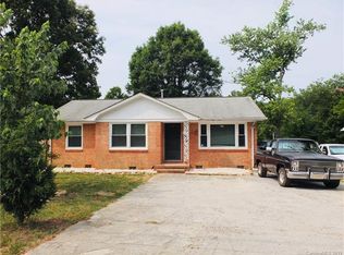 4050 Shamrock Dr, Charlotte, NC 28215