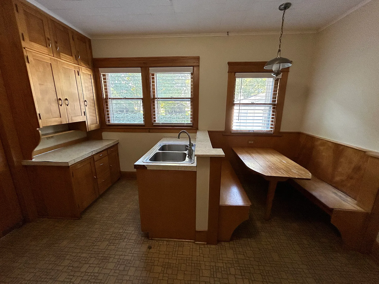 2 bed, 1600 sqft, $1,495 — Photo 4