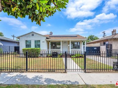 10448 W Zamora Ave, Los Angeles, CA, 90002
