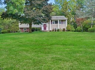 644 Country Club Rd, Bridgewater, NJ 08807