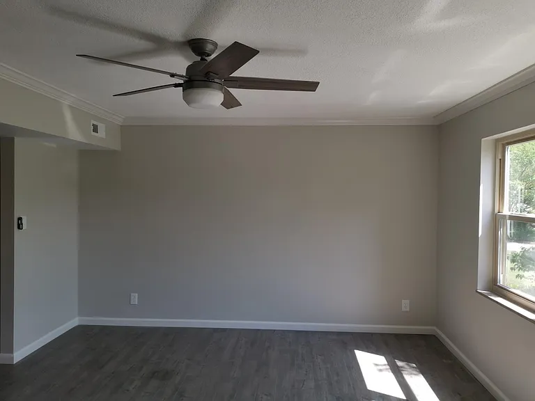 3639 Taliluna Ave #4D — Photo 16