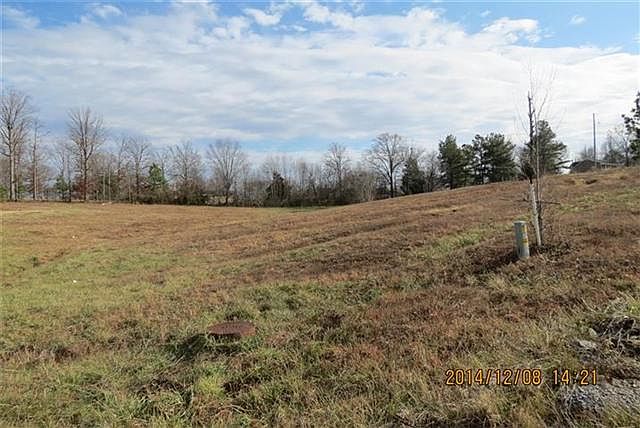 2nd image of 2 Sara Acres Dr #23&24