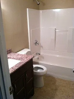 4845 Taylor - 4845 Taylor — Photo 4