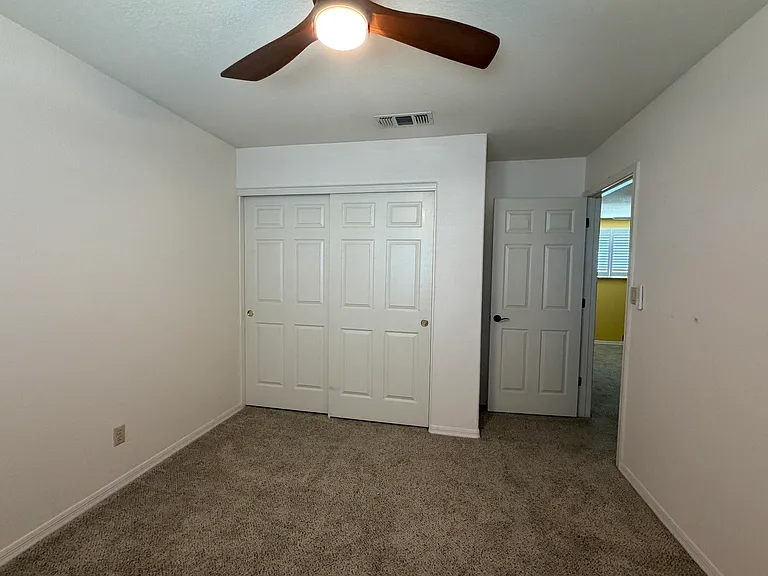 8977 W Lisbon Ln — Photo 24