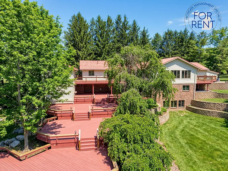 7255 E Baldwin Rd — Photo 8