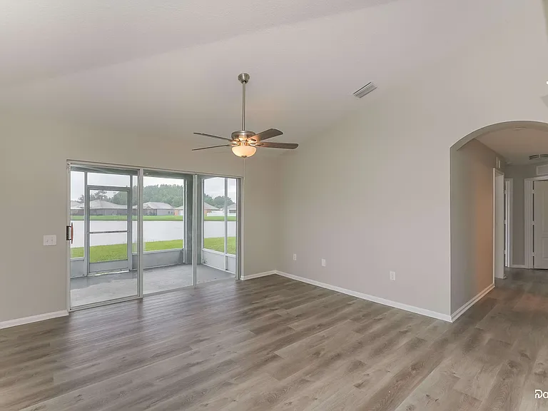 31124 Hannigan Pl — Photo 5