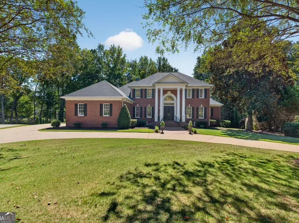 125 Torrey Pines Ct, Newnan, GA 30265