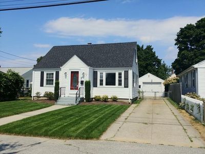 21 Overland Ave, Cranston, RI, 02910