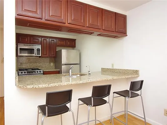 Sold by Exclusive Properties Sotheby's International Realty | media 4