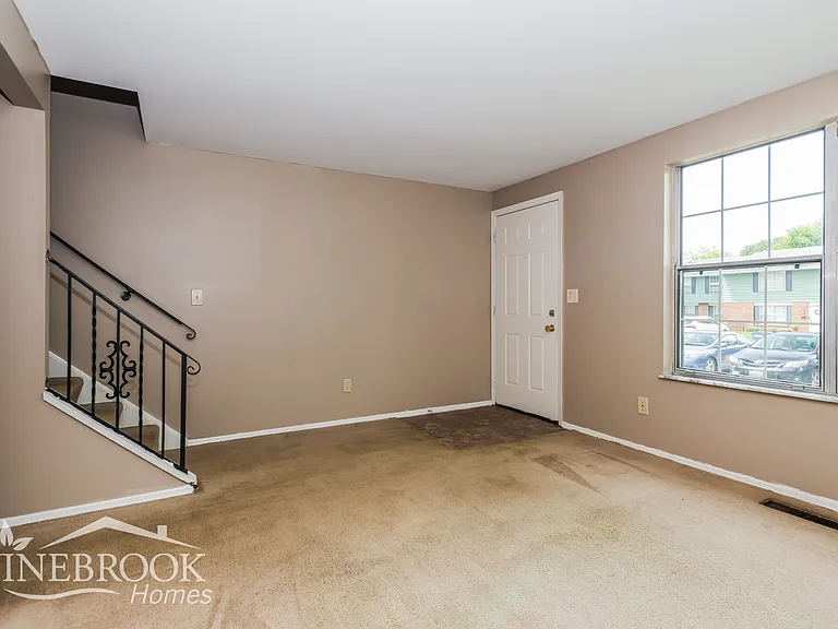 8048 Mount Everest St — Photo 4