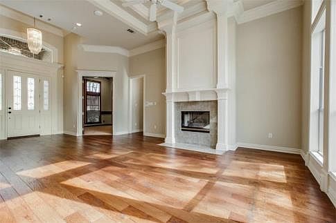 2nd image of 612 Dominion Dr