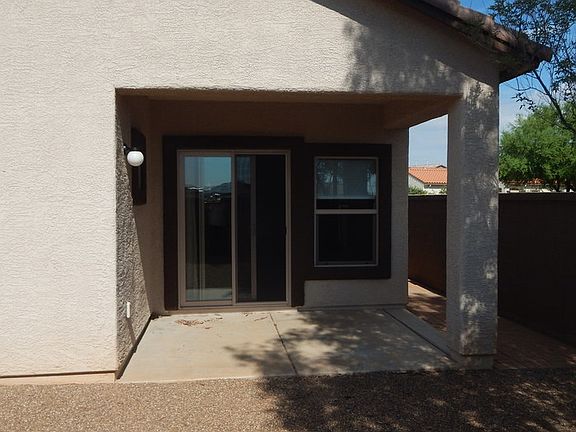4th image of 14427 S Avenida Castano