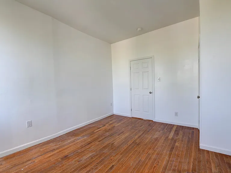 1103 Grand Ave #1 — Photo 14