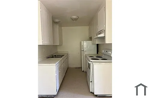 102 E Dakota Ave #B Photo 1
