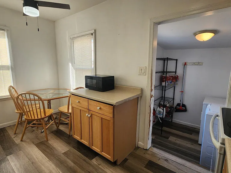 108 E Pacific Ave #2 — Photo 7