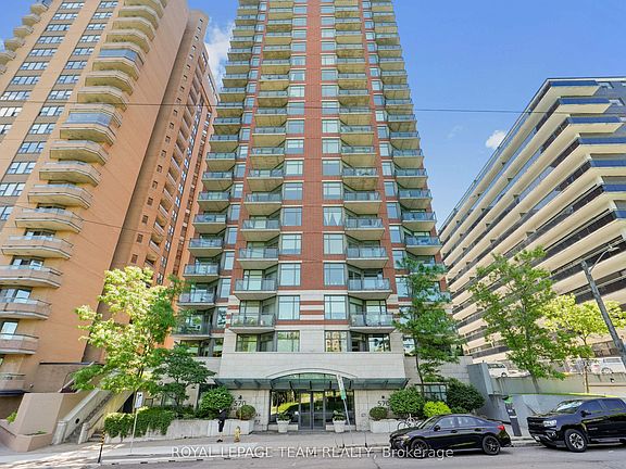 4th image of 570 Laurier Ave W #1905
