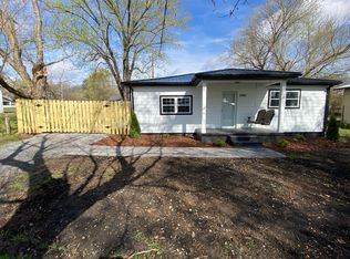 8898 Lyles Rd, Lyles, TN 37098