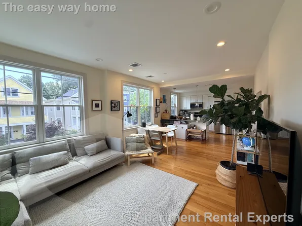 45 Cameron Ave, Somerville, MA