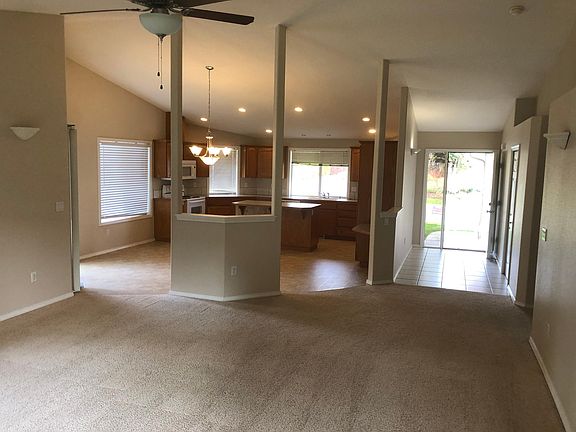 5th image of 12600 NW 33rd Ave