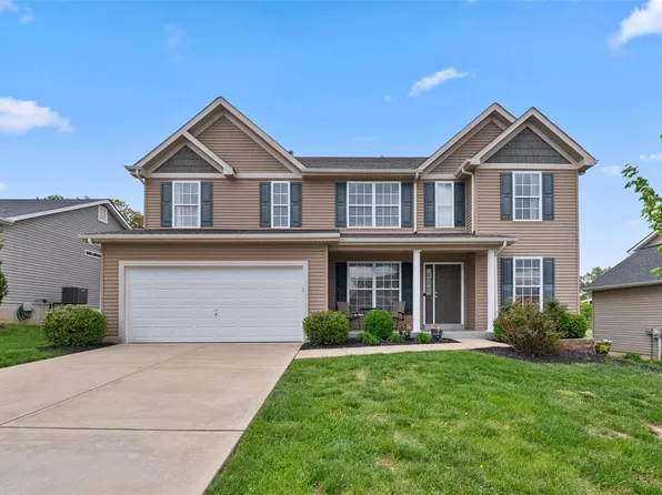 312 Pearson Ct, Saint Charles, MO 63304