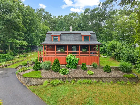 40 Devonshire Drive, Waterford, CT 06385