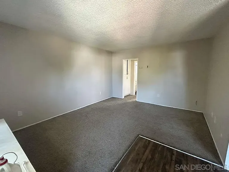 1259 E Ohio Ave — Photo 8