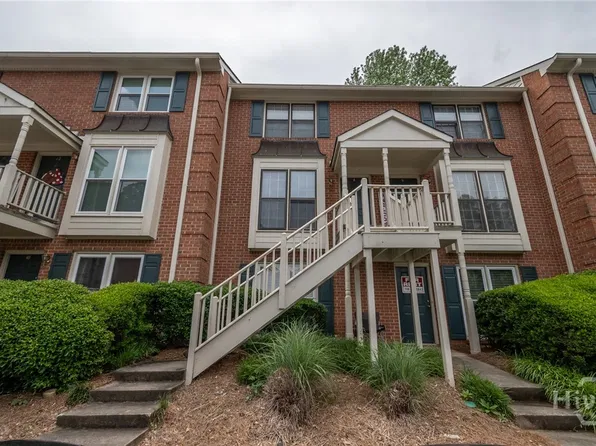 200 E Cloverhurst Ave, Athens, GA 30605