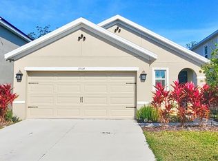 17014 Oval Rum Dr, Wimauma, FL 33598