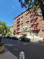 Rented by Skyline Group Real Estate