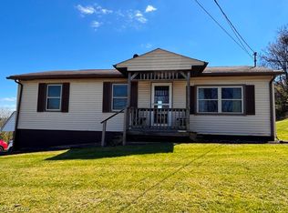 2392 Cherry Hill Rd, Wheeling, WV