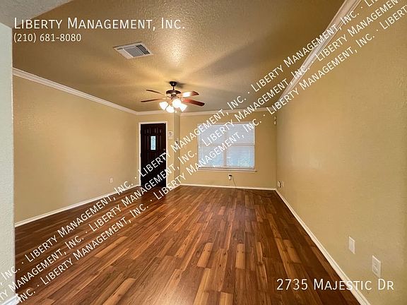 5th image of 2735 Majestic Dr
