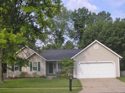 927 Keeneland Rd, Florissant, MO, 63034