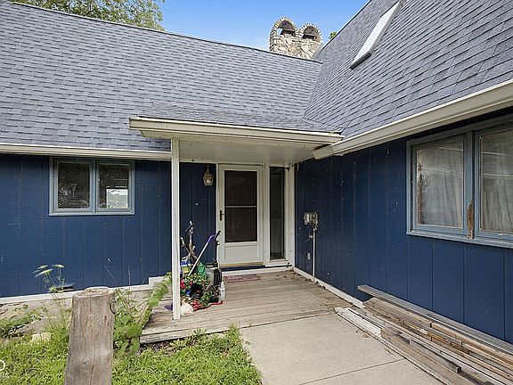 5th image of 1389 Gull Ct