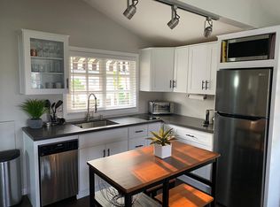 1008 1/2 W Sycamore St, Anaheim, CA 92805