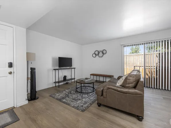 2626 Cleo Ct Unit 30, Bakersfield, CA 93306